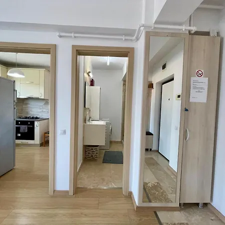 Apartament Yamaluxe - Between The Lakes - Close To Iulius Mall Kluż-Napoka