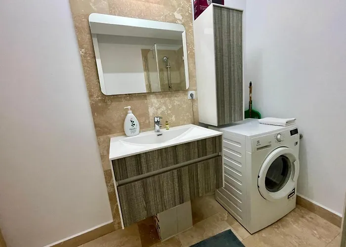 Yamaluxe - Between The Lakes - Close To Iulius Mall 아파트 *