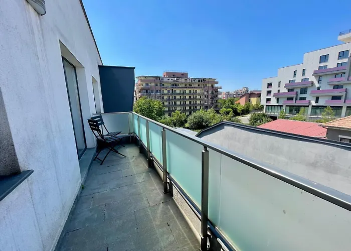 Διαμέρισμα Yamaluxe - Between The Lakes - Close To Iulius Mall *